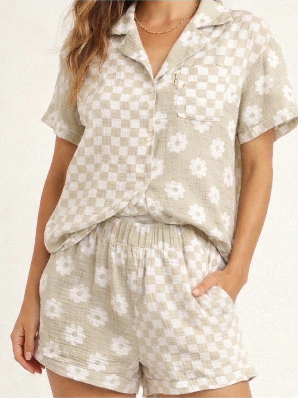 American Eagle Outfitters Olive Green & White Floral Check Short Pajama Set